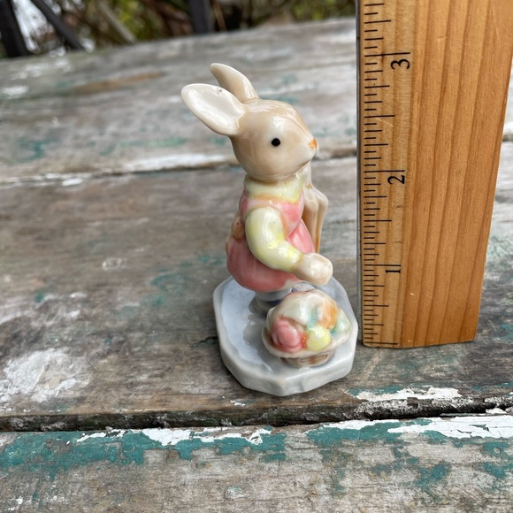 Albert Kessler Bunny rabbit ceramic figurine Easter spring decor - Picture 4 of 5